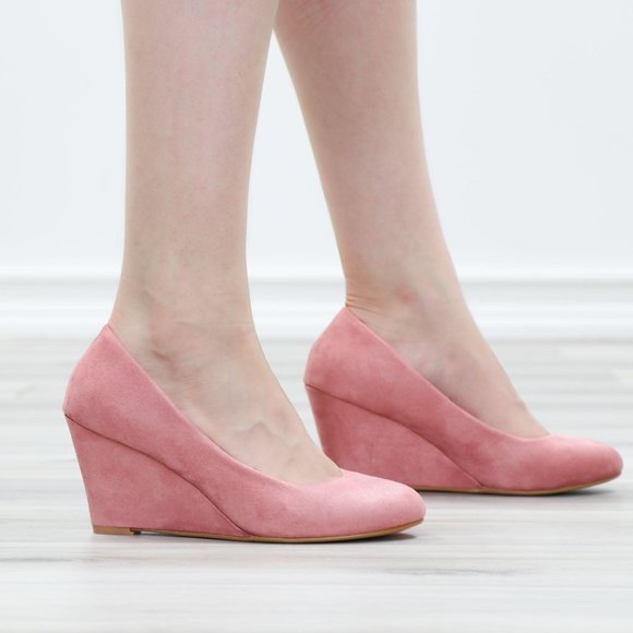 Low Wedge Heel Mauve Faux Suede Round Toe - Picture 4 of 11
